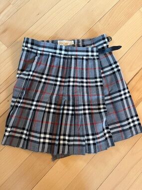 Burberry Grey Plaid Pleated Mini Skirt with Red Accents